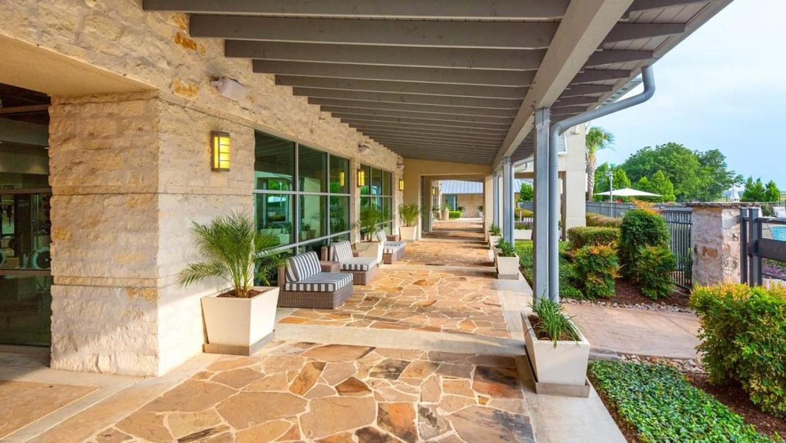 Landing At The Green At Plum Creek - 2 Bedrooms In Kyle Buitenkant foto